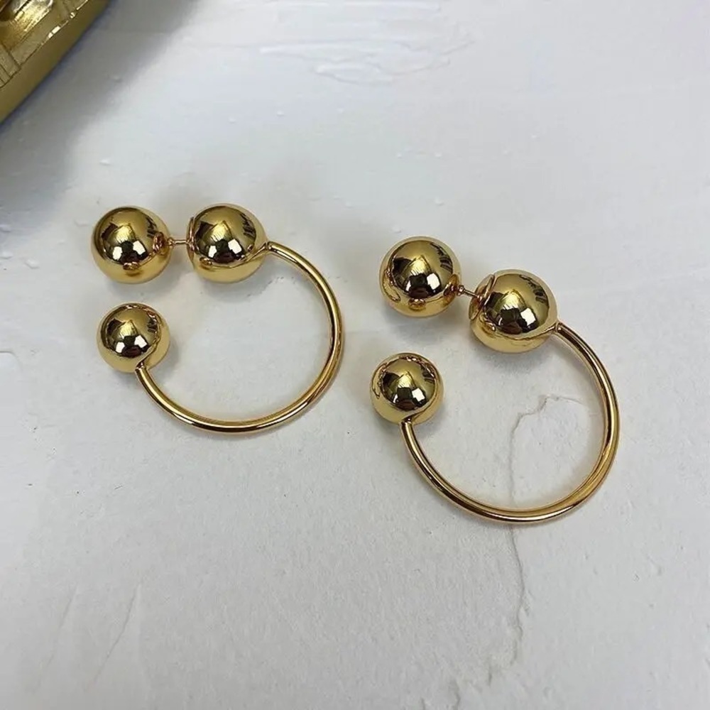 18k Gold Plated Exaggerated Planet Stud Earrings - Picture 7 of 9